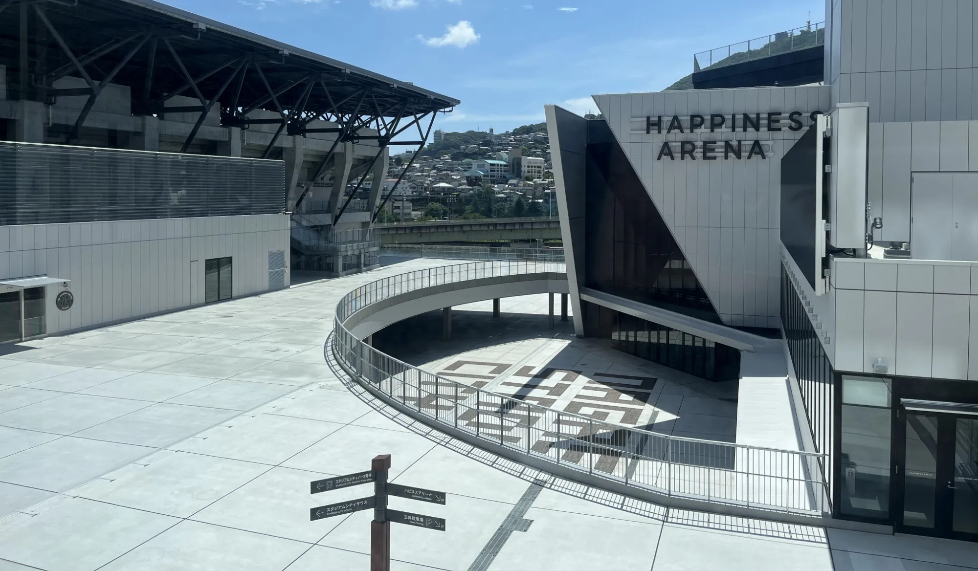 3階 北広場