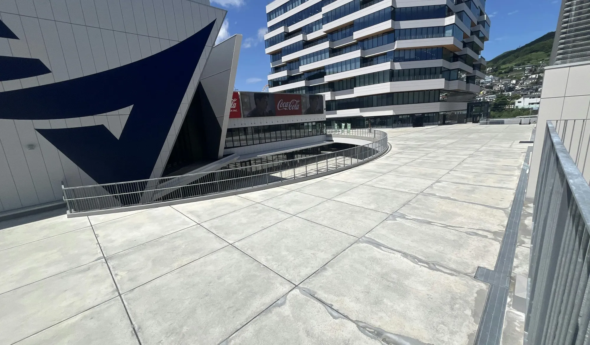 3階 北広場