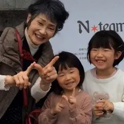 動画再生ボタン画像84
