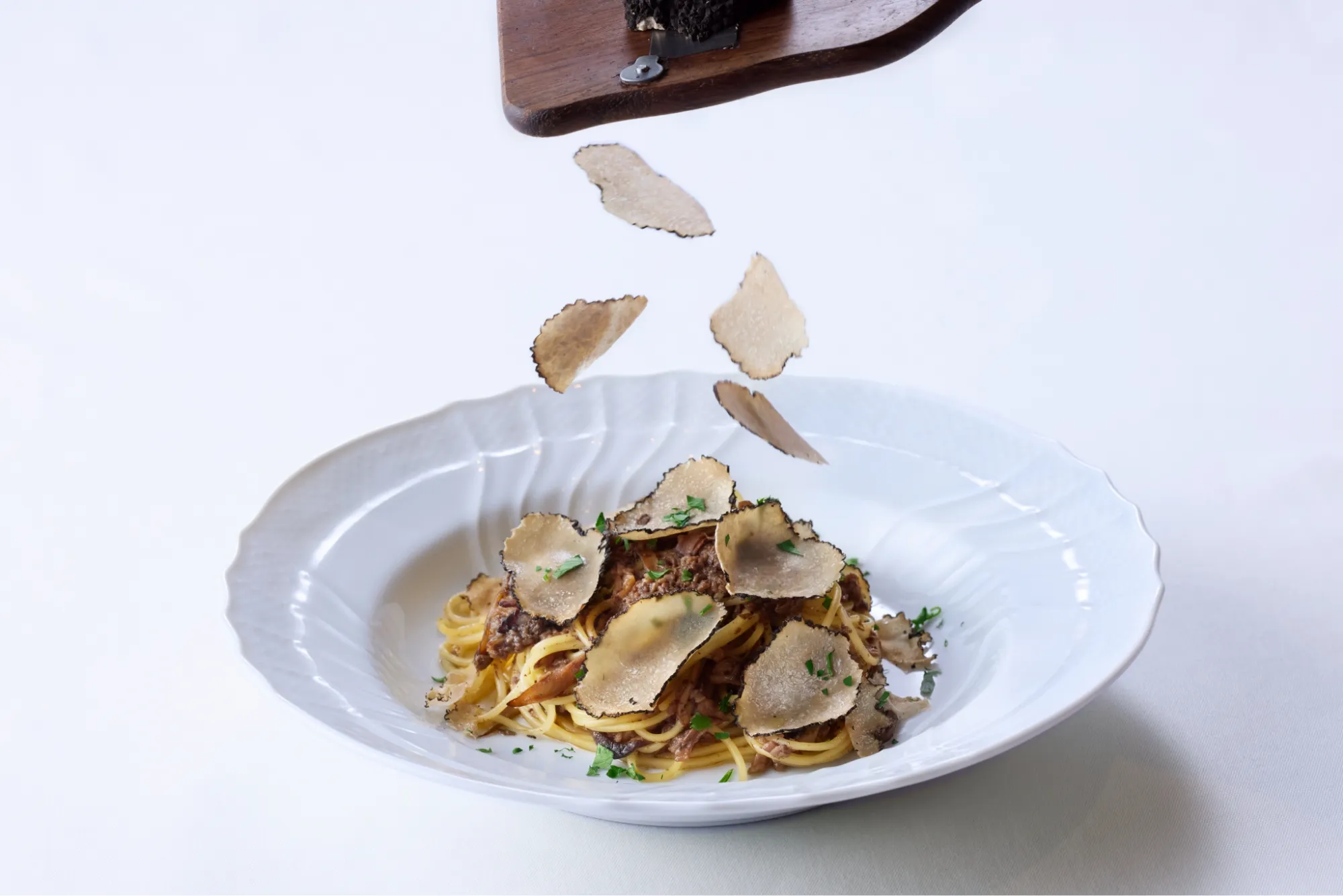 黒トリュフと茸のパスタ