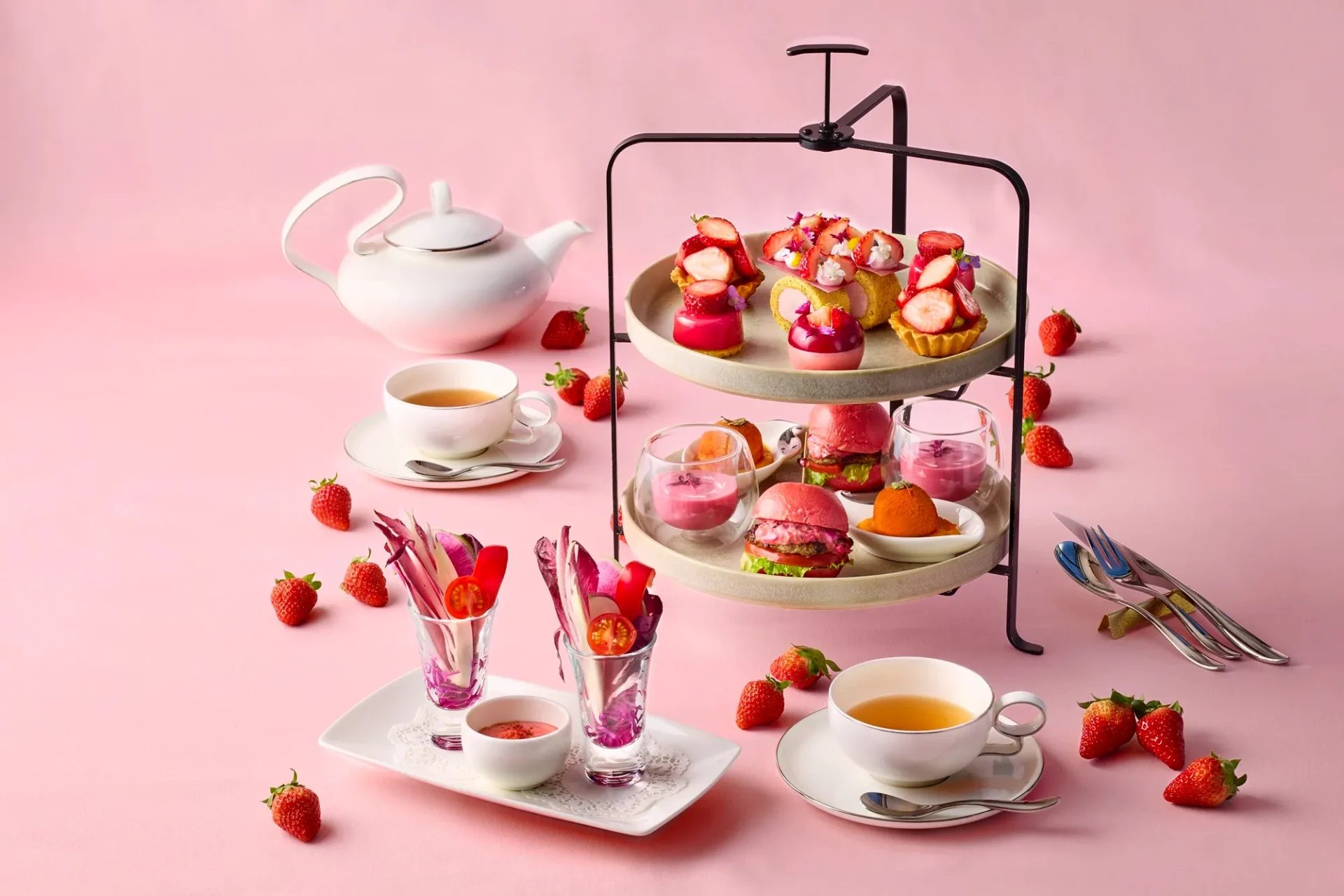 いちごのアフタヌーンティー