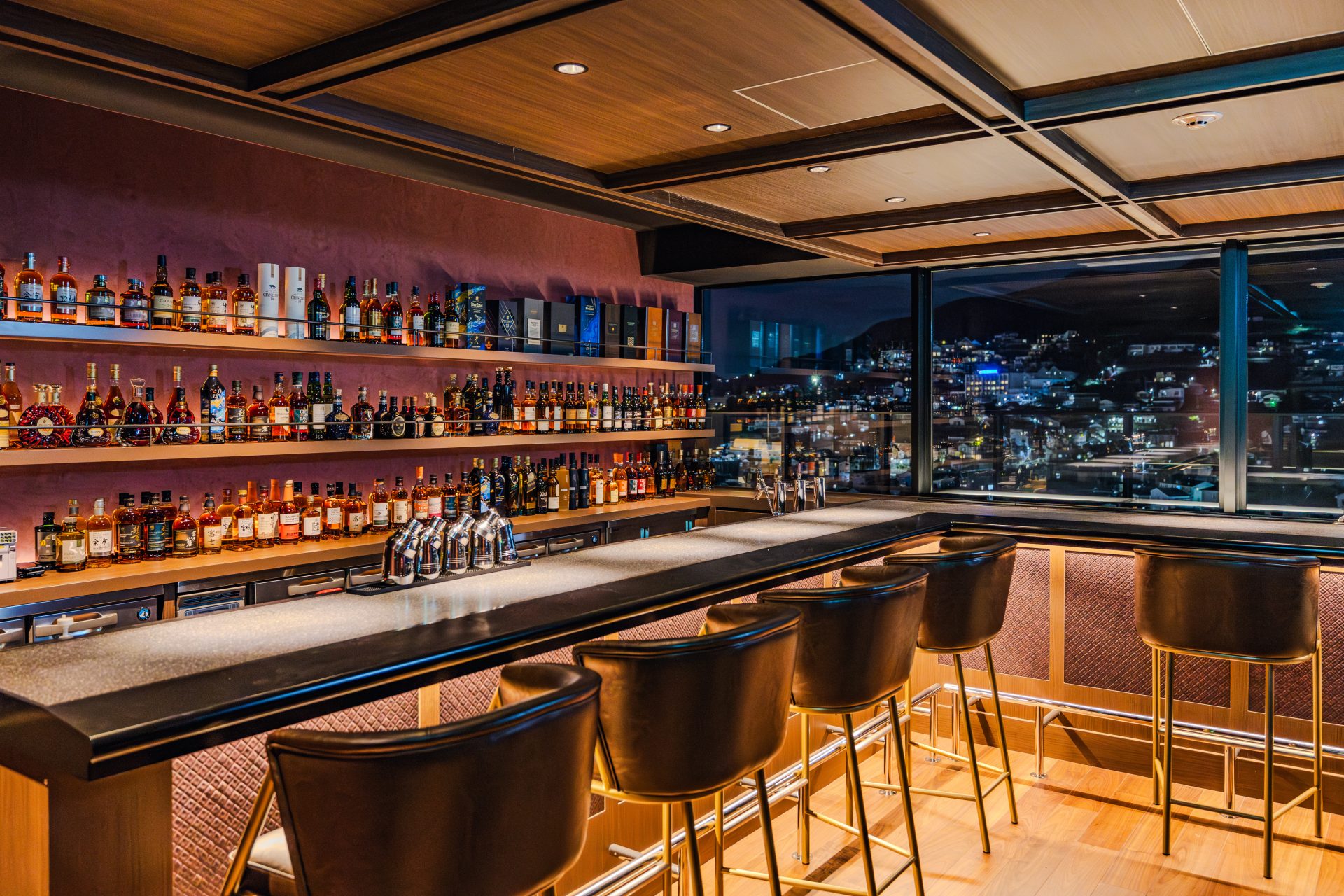 THE BAR NAGASAKI 店舗写真